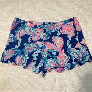 Lily Pulitzer Scallop Shorts Size 14